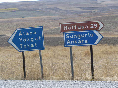 road sign to Yazgot, Hattusha, Alaca, Ankara